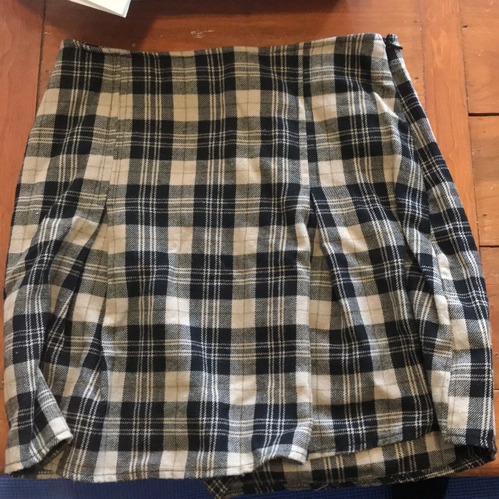 Brandy Melville skirt